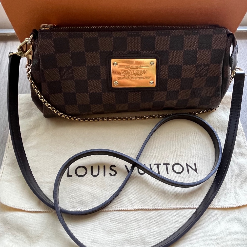 Authentic Louis Vuitton Damier Ebene Eva Clutch